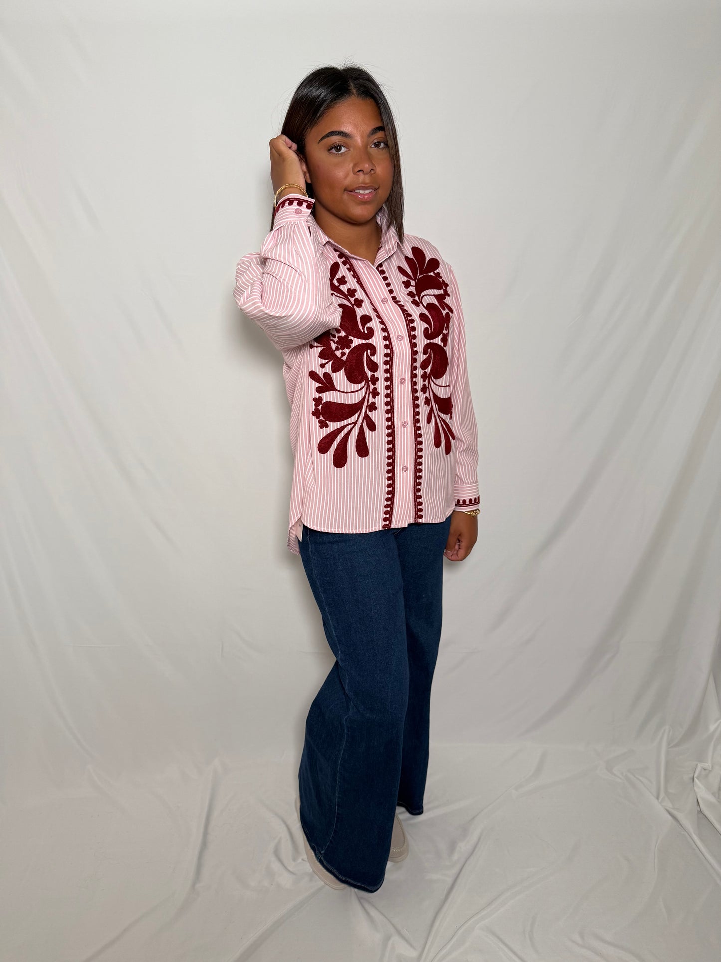 Chemise brodée