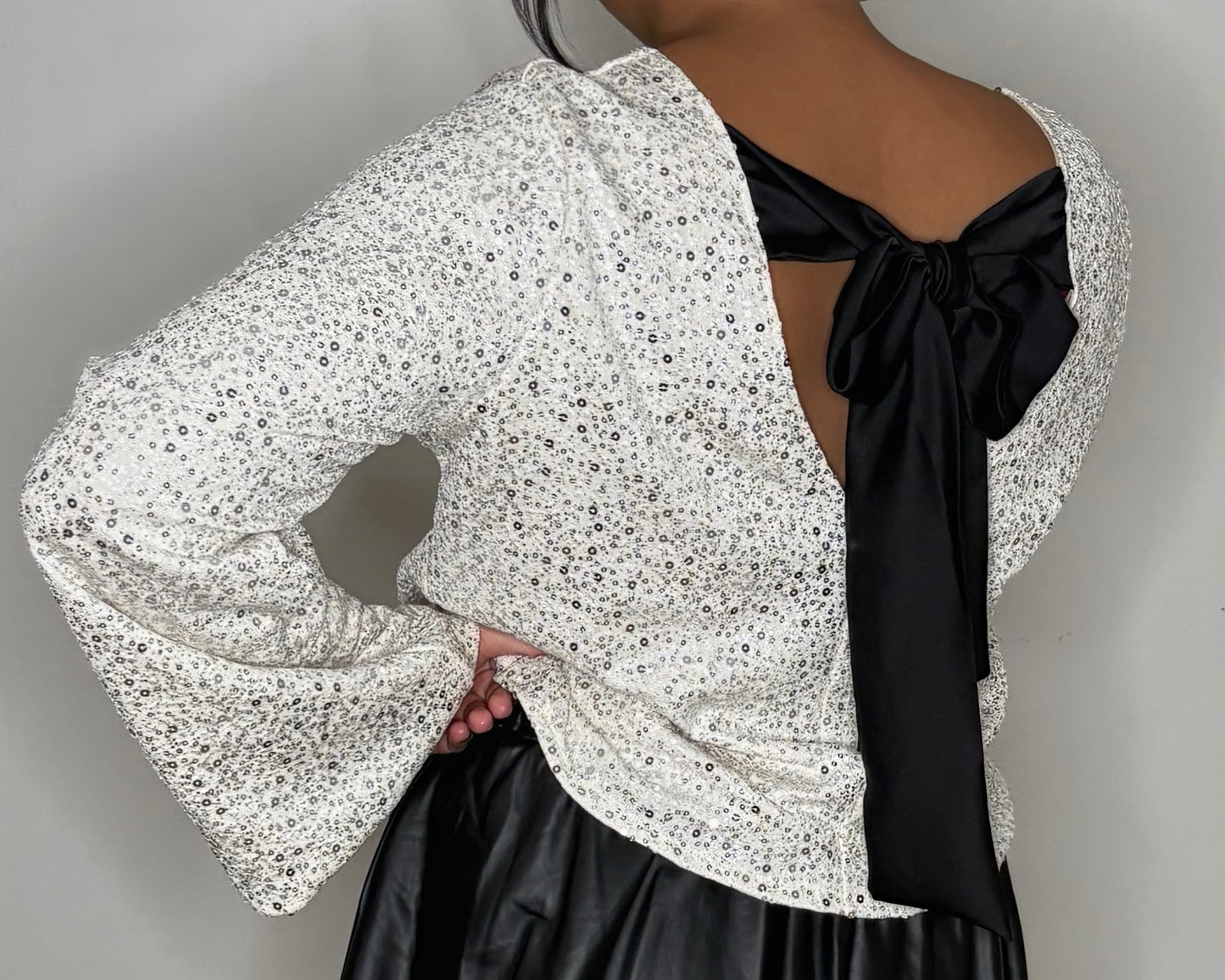 Top à paillettes